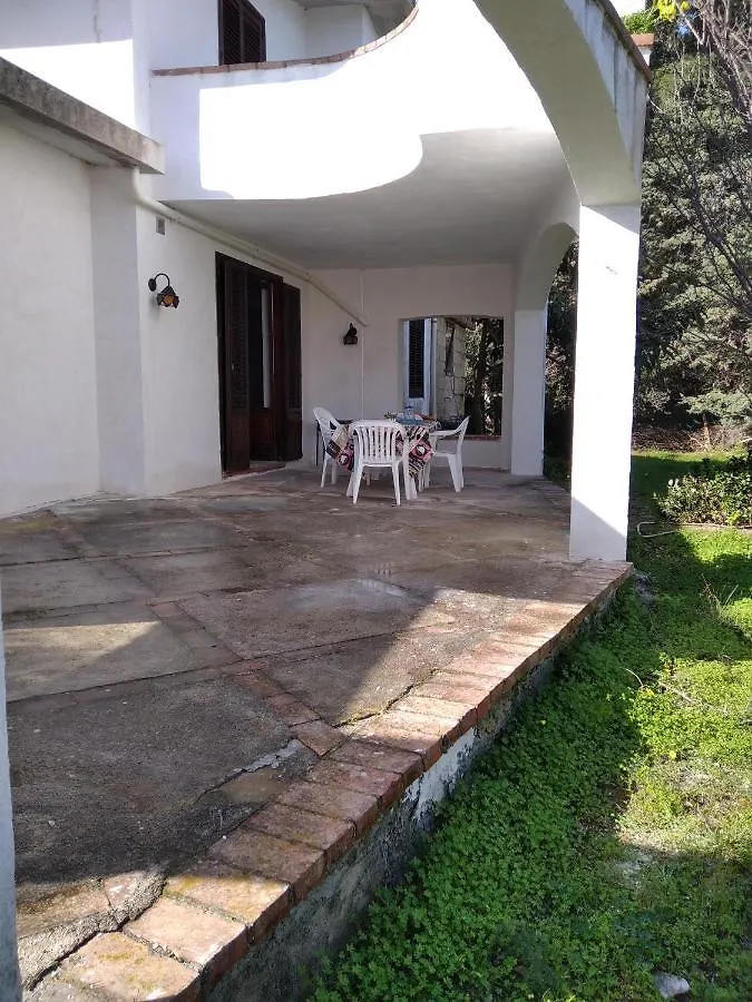 Villa casale guidaloca Castellammare del Golfo 0*,  Italia