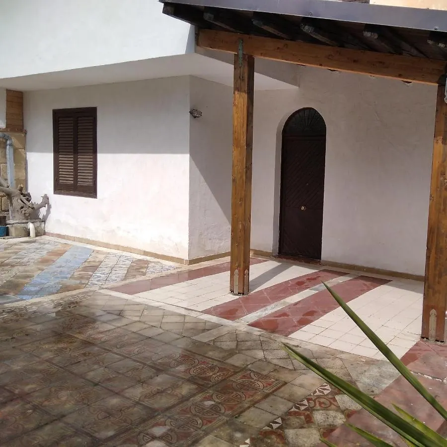 Villa casale guidaloca Castellammare del Golfo Casa vacanze